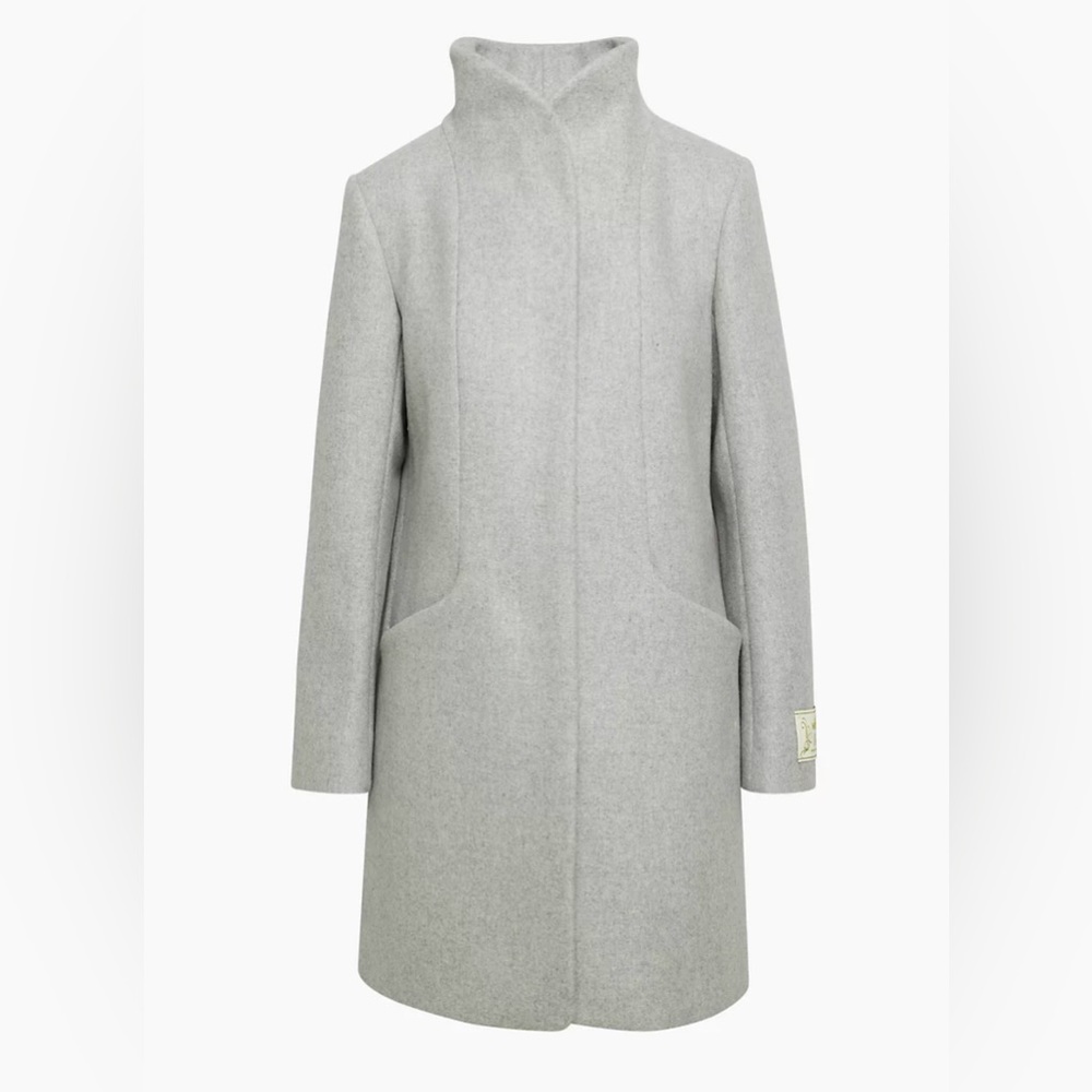 Aritzia - Wilfred - The Cocoon Coat - Picture 4 of 6